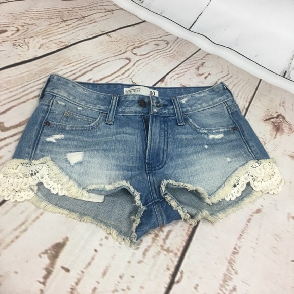 Abercrombie & Fitch shorts - Picture 1 of 3